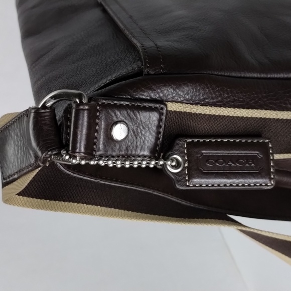 Coach Messenger Bag F70556 Brown Pebbled Leather satchel book bag - Picture 10 of 12